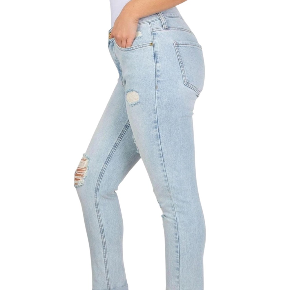 Seven7 Weekend Slim Fit Straight Leg Jeans Women 6 Light Wash Distressed Raw Hem